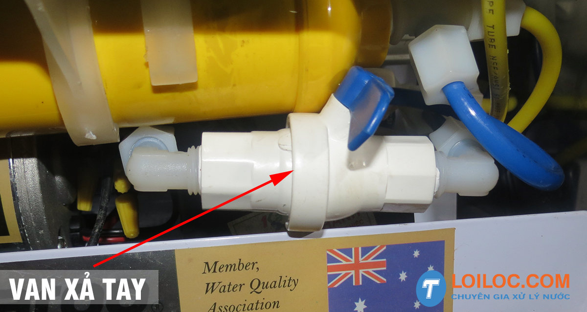 Van xả tay máy lọc nước RO